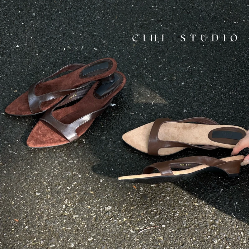 Cihi設計/575-小岛辑诗-小众设计款凉拖矮一字带跟高级感chic风！