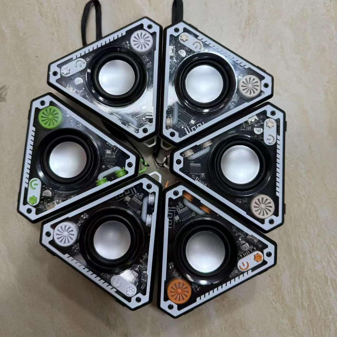 便携三角蓝牙小音箱