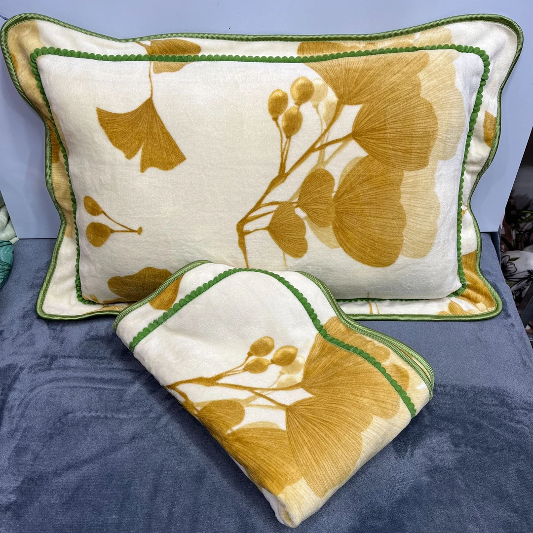爱意浓浓加厚牛奶绒枕套一对48*74cm