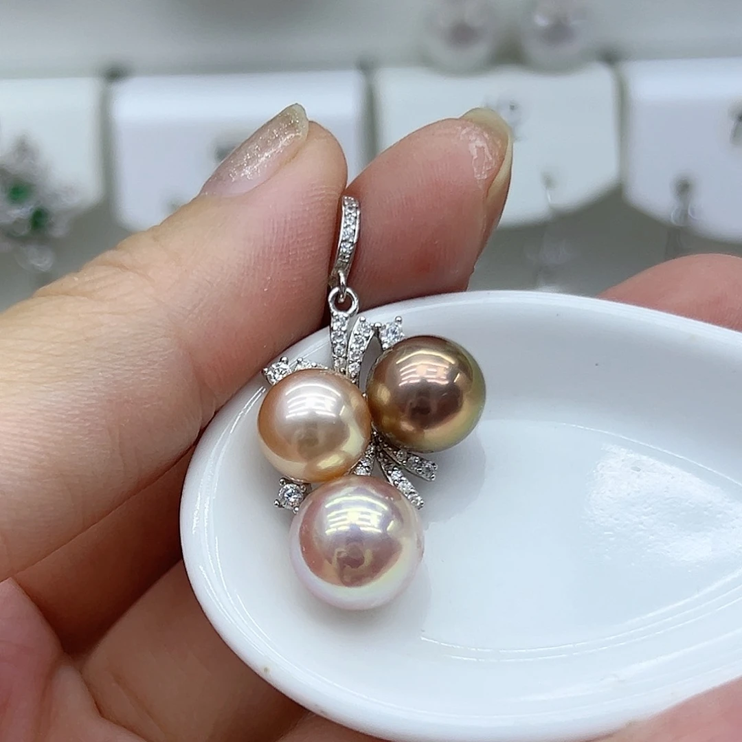 颈饰银S925镶嵌淡水珍珠飞**蒙