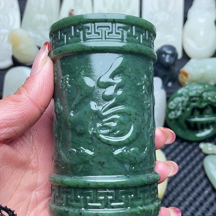 和田玉颈饰未镶嵌王*铁