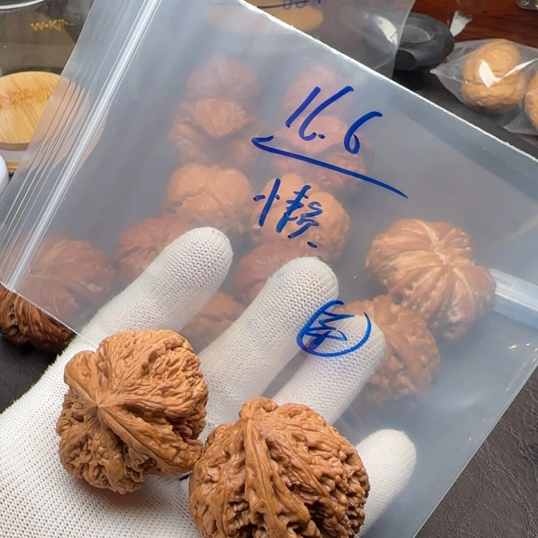 懒*粗筋狮子头文玩核桃