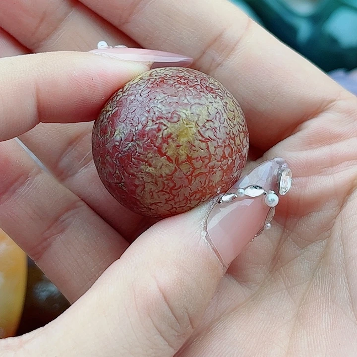 赖***司未镶嵌玛瑙手饰吊坠