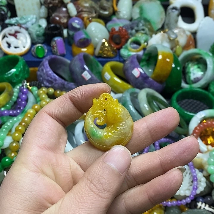 颈饰未镶嵌翡翠缅甸翡翠首饰配饰