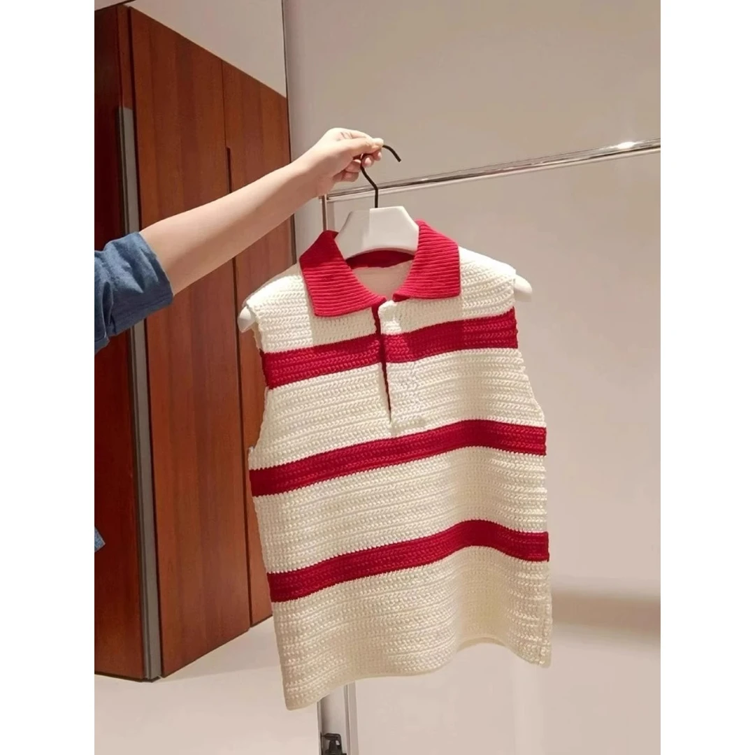 眼前一亮！时尚条纹针织背心女小个子polo领显瘦撞色短款无袖上衣