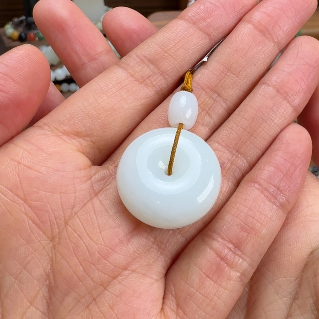 和田玉（糖玉）未镶嵌手链