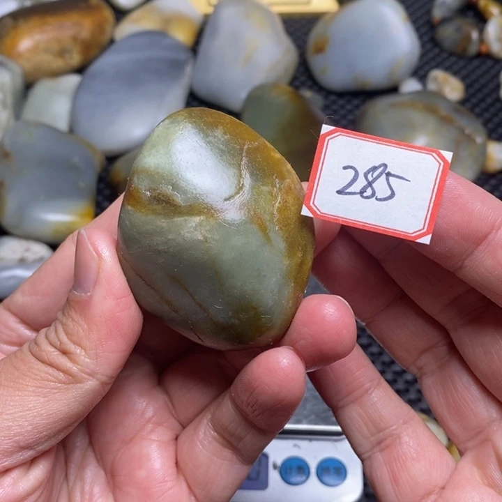 未镶嵌和田玉把件285