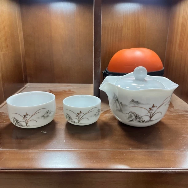 C370旅行茶具一壶二杯