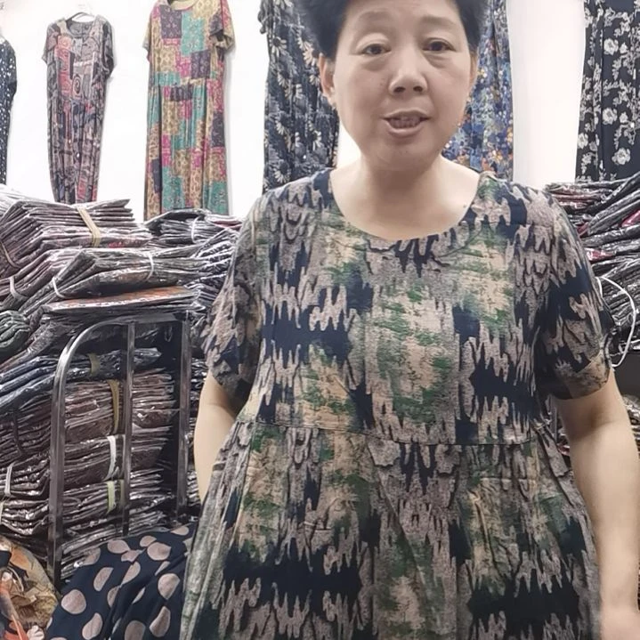 套头棉绸面料连衣裙绿波纹2X