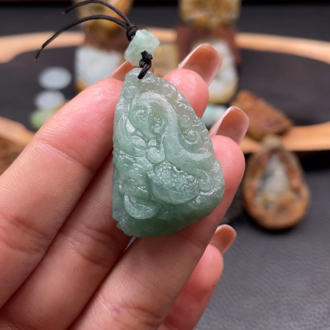 定制翡翠未镶嵌翡翠