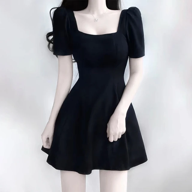 法式赫本风黑色连衣裙子女夏2025新款高级感气质收腰显瘦a字短裙