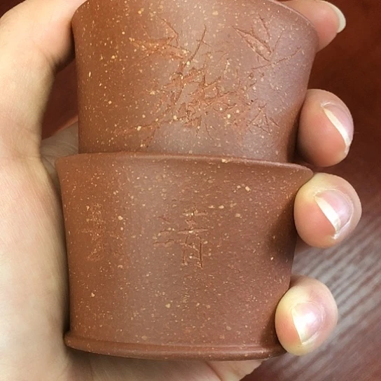 紫砂红降坡马蹄杯