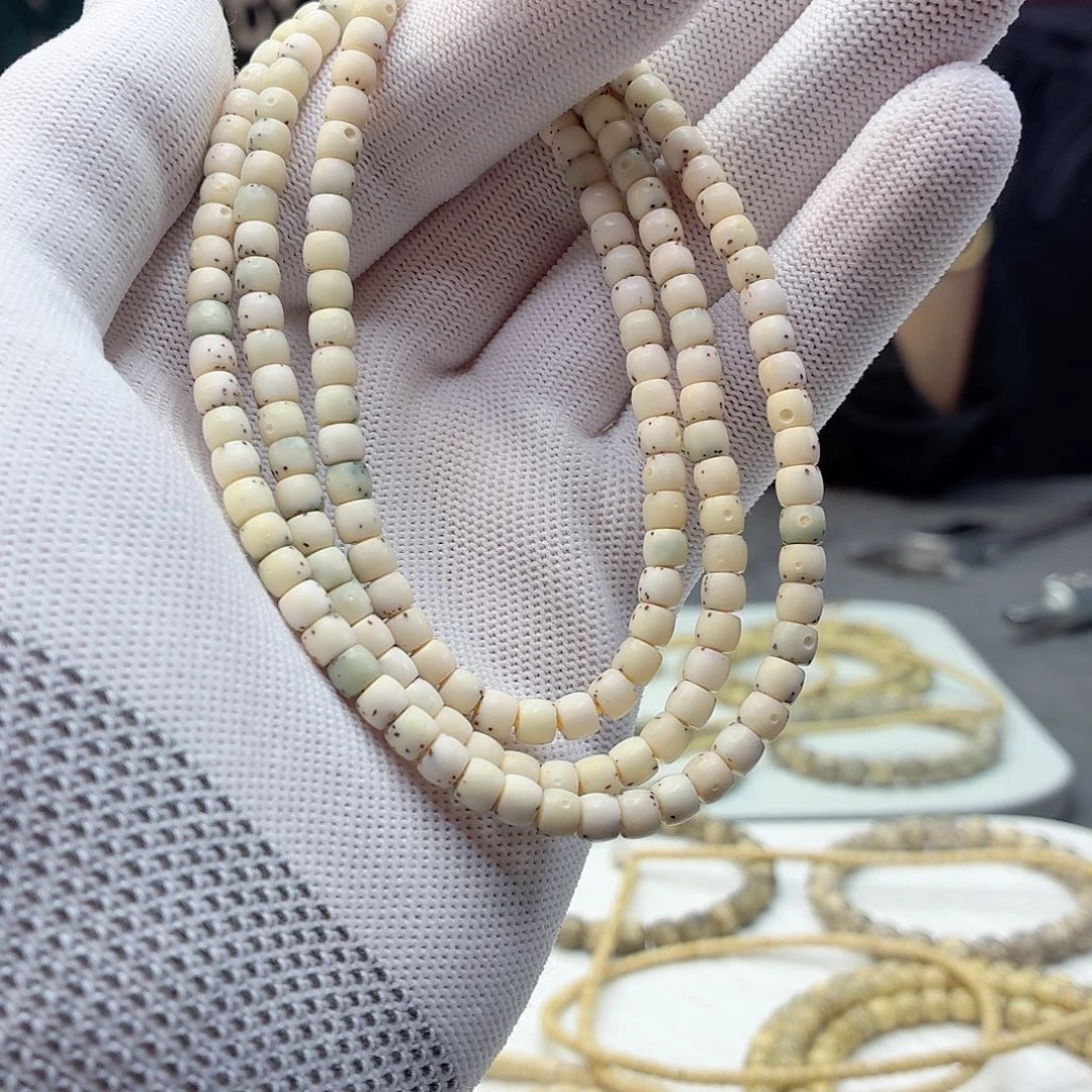 星月菩提手串4➕，骨瓷白，4号