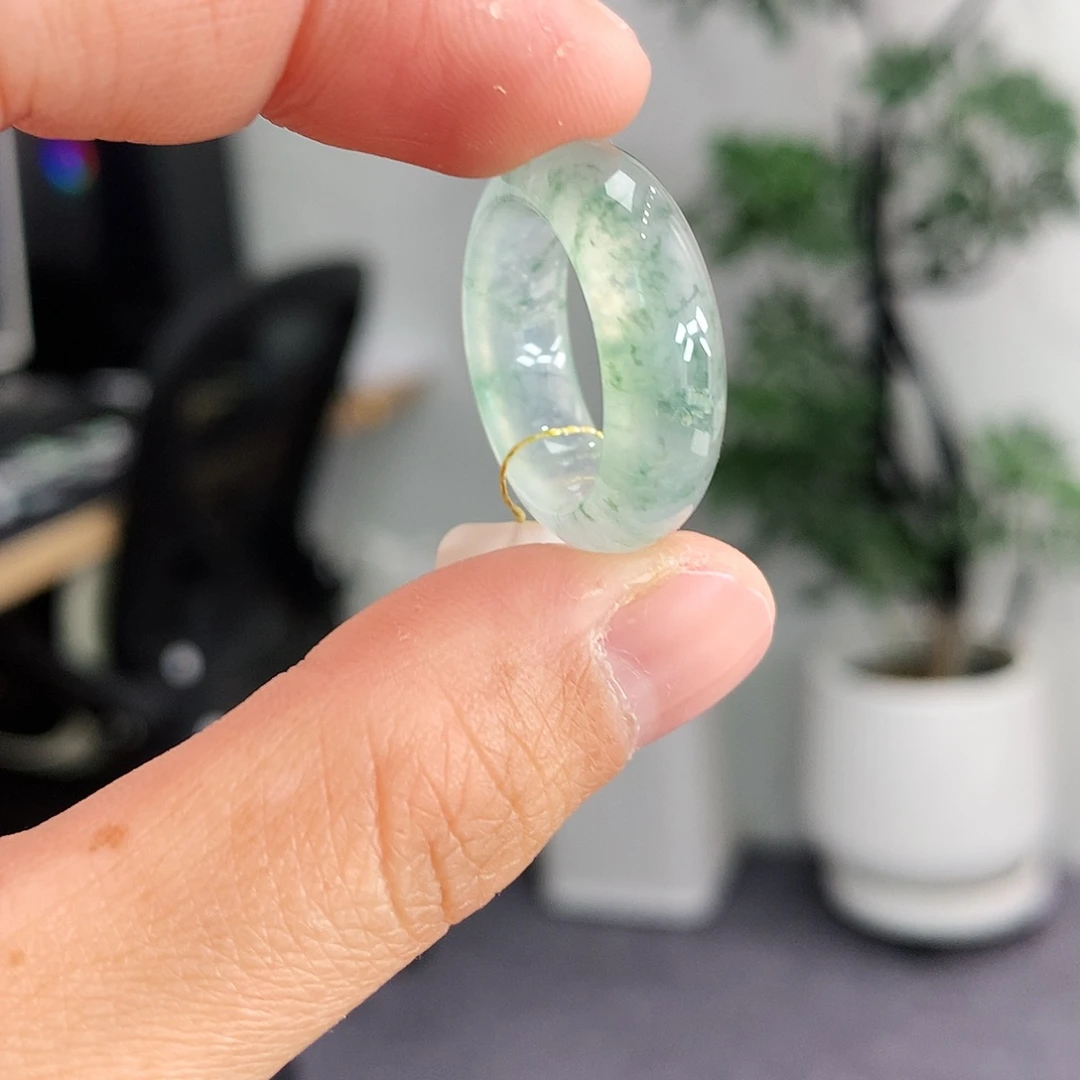 翡翠未镶嵌戒指12号