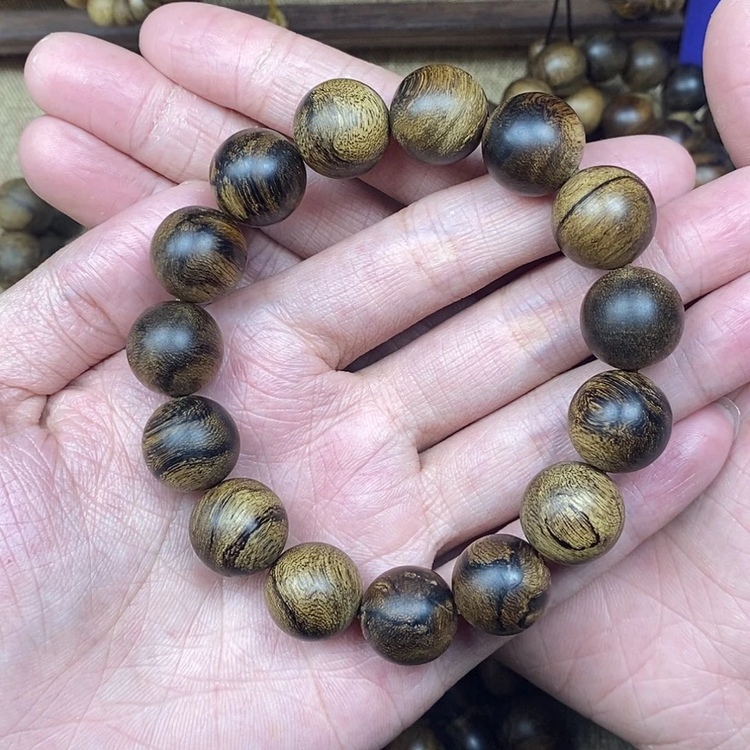 沉香手串越南芽庄白棋楠