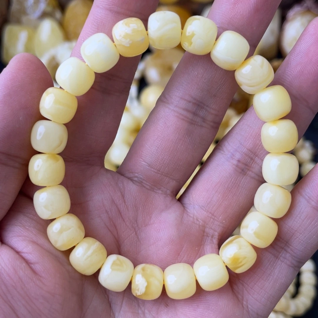 未镶嵌琥珀手串9+俄料妖白花精工老型手串（微瑕）
