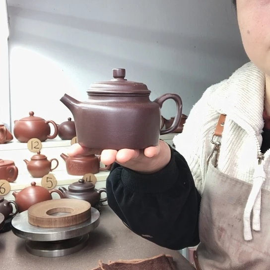 茶壶紫砂瑕疵德中壶