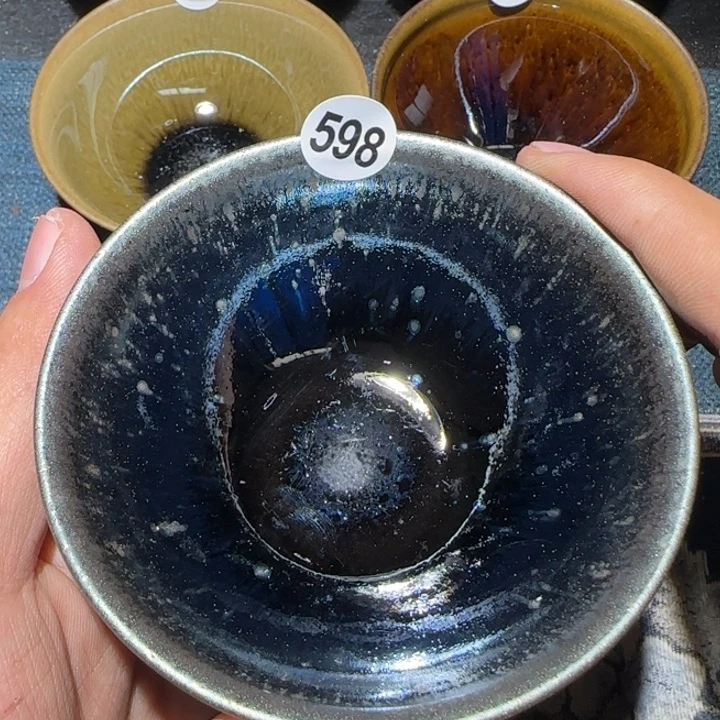 维***尼茶盏15米包邮，15米包邮