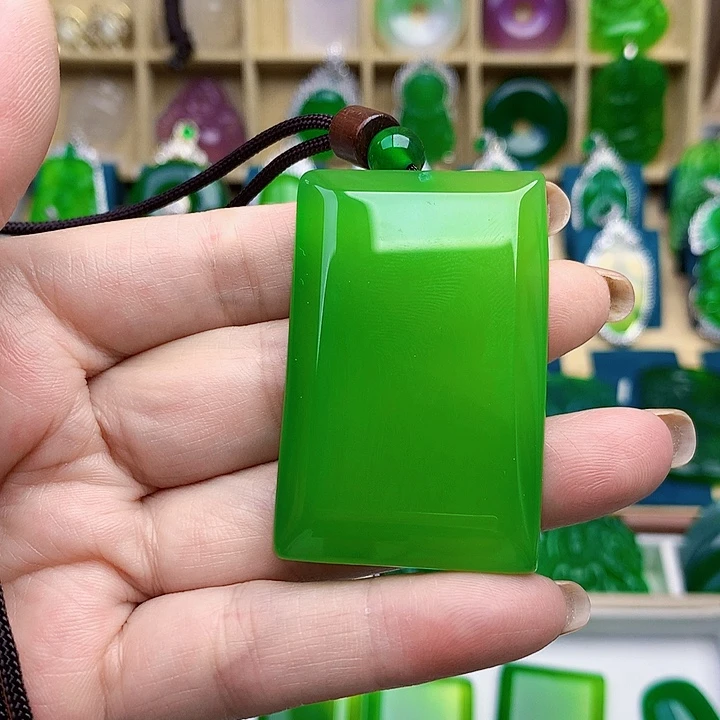 玛瑙/玉髓吊坠未镶嵌