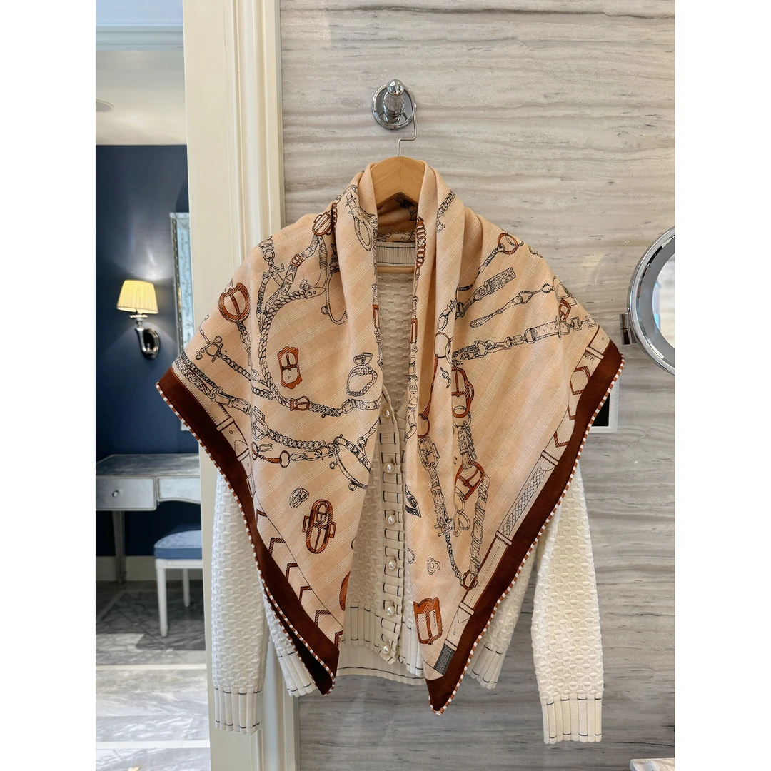 NINASOLOR跃动马儿秋冬焦糖色系细羊毛大方巾围巾百搭冬季披肩