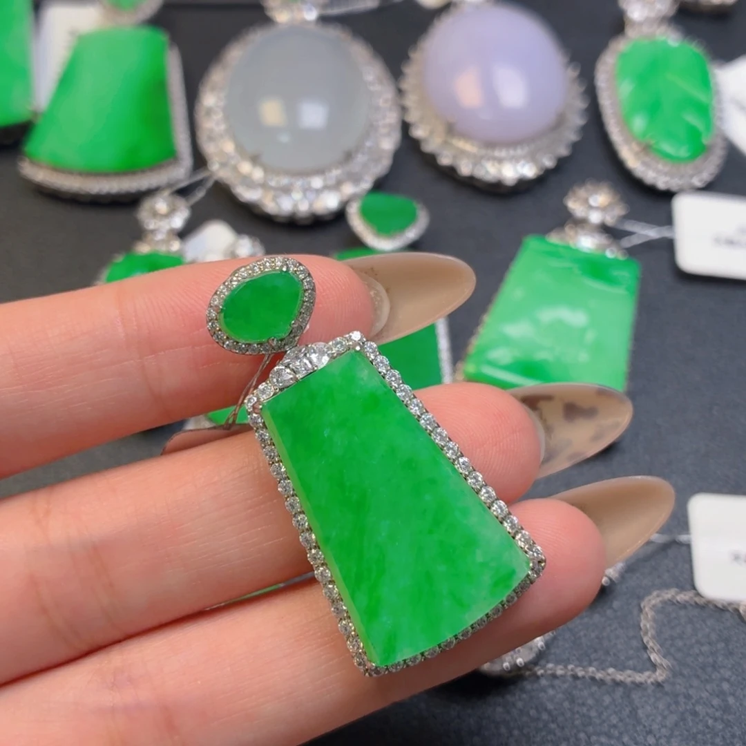 翡翠银S925镶嵌颈饰