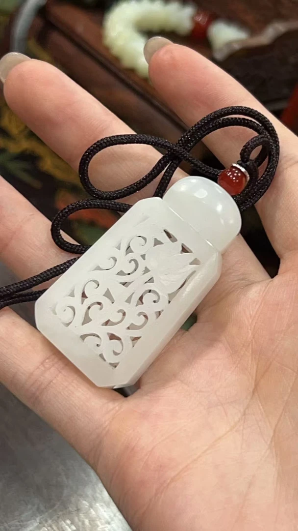 【晋博雅物】【玉器】壶把件