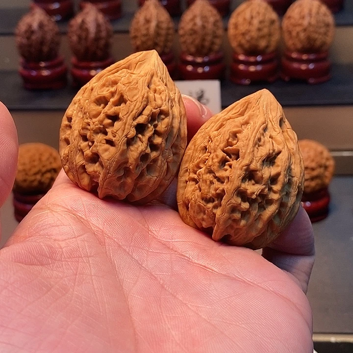 远***）把件桃核40尺大沽石