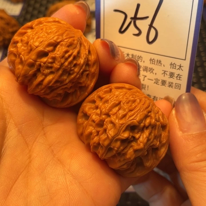 桃核吊坠4 0磨盘256。。。。