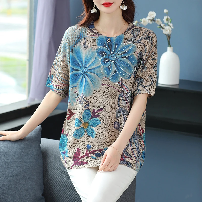 夏季中年妈妈上衣女遮肚显瘦冰丝桑蚕丝宽松洋气圆领印花镂空短袖