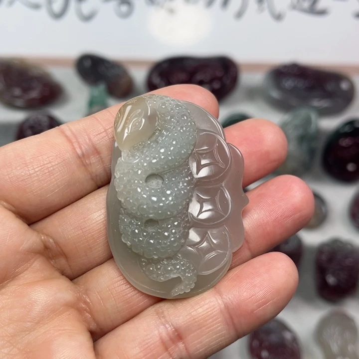 玛瑙/玉髓颈饰未镶嵌敬*