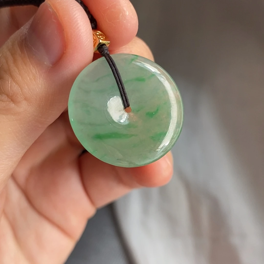 未镶嵌定制翡翠平安扣