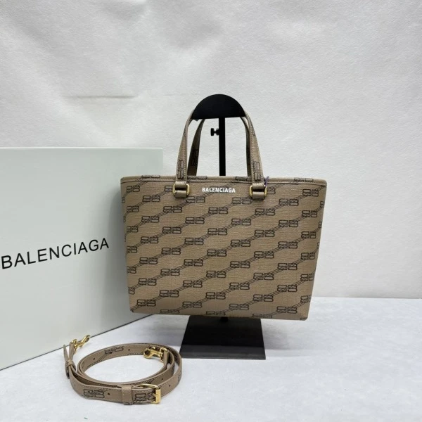 包包/巴黎世家/95新/C12024617509/251019LT0012