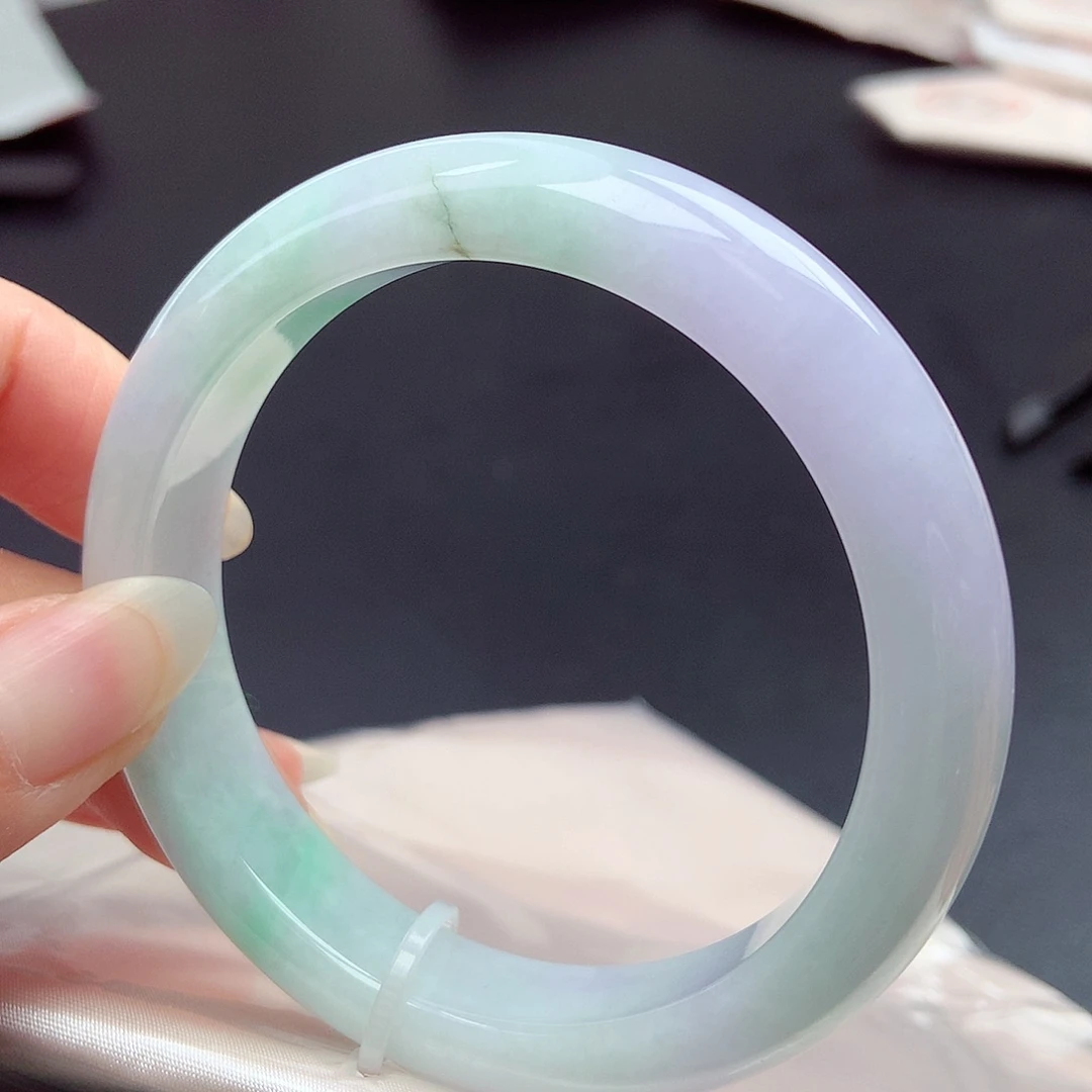 翡翠未镶嵌手镯56.5圈口