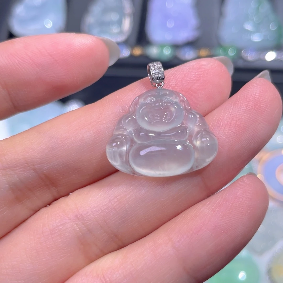 颈饰18K金镶嵌翡翠翡翠