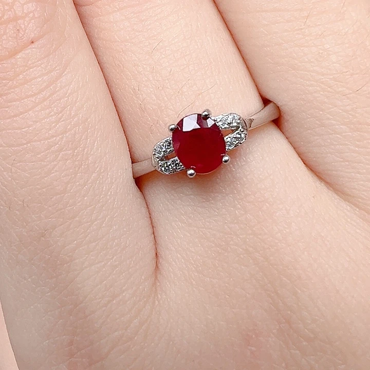 银S925镶嵌戒指红宝石
