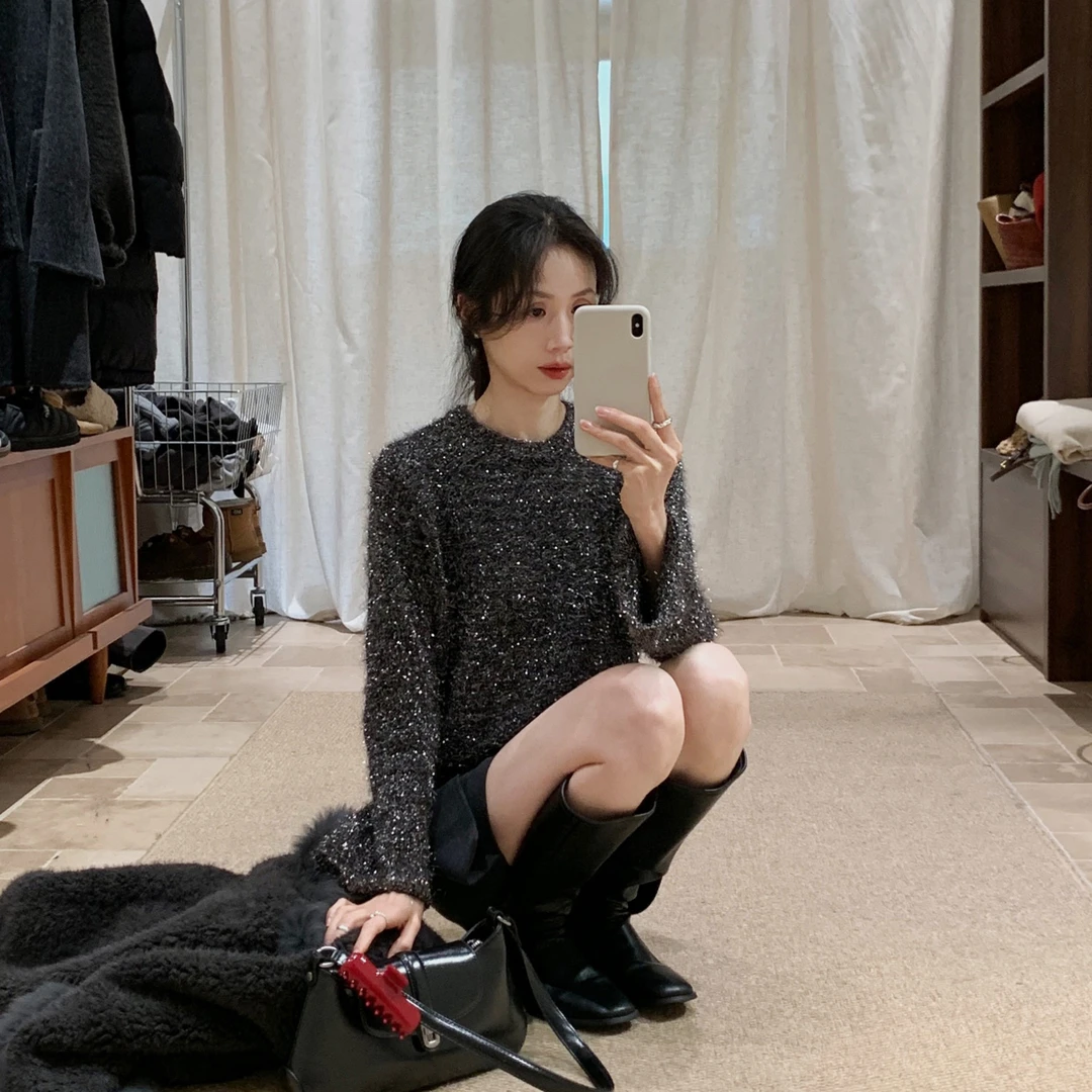 韩系黑色亮闪闪针织衫女2025冬新款氛围感洋气宽松显瘦上衣