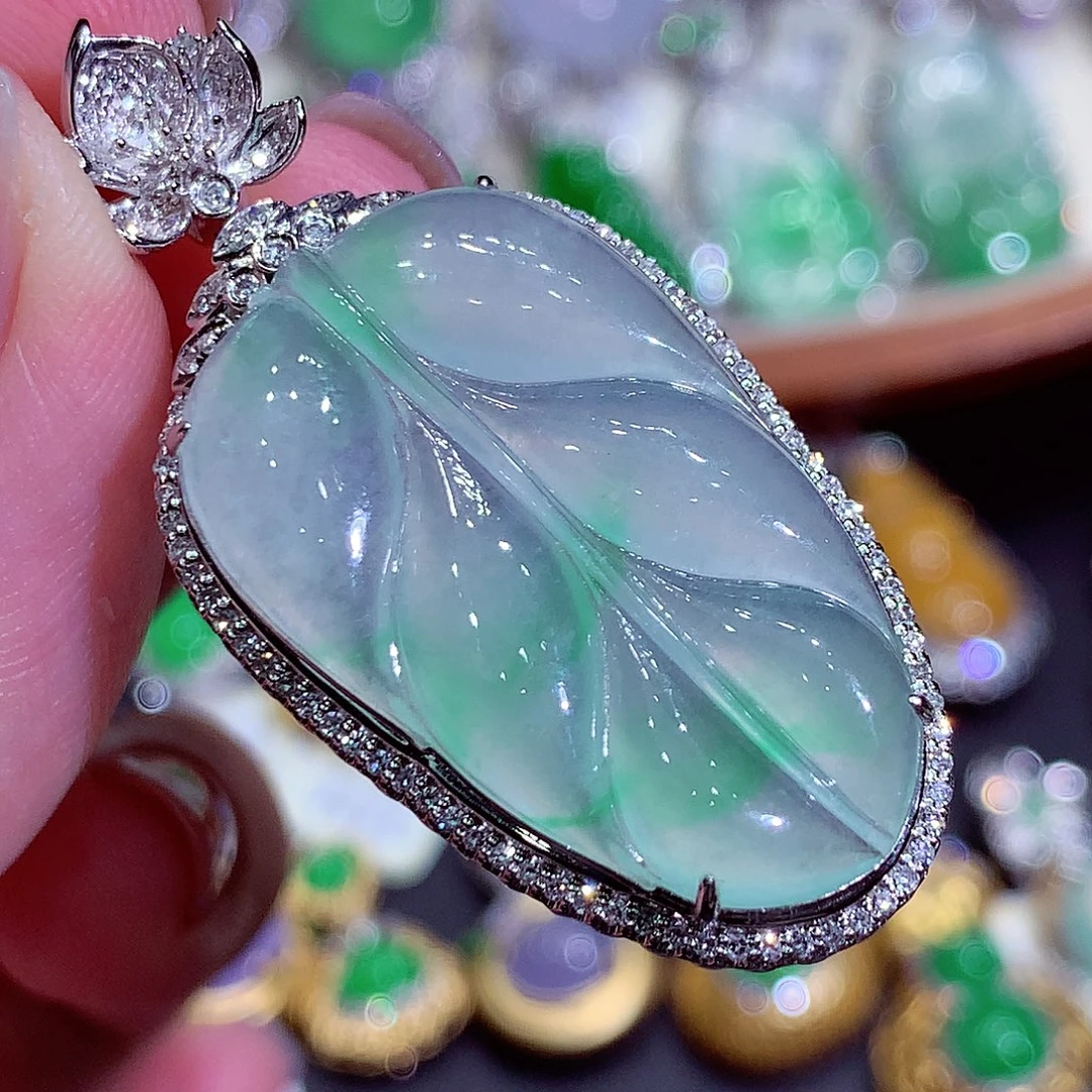 翡翠18K金镶嵌吊坠(不含链)