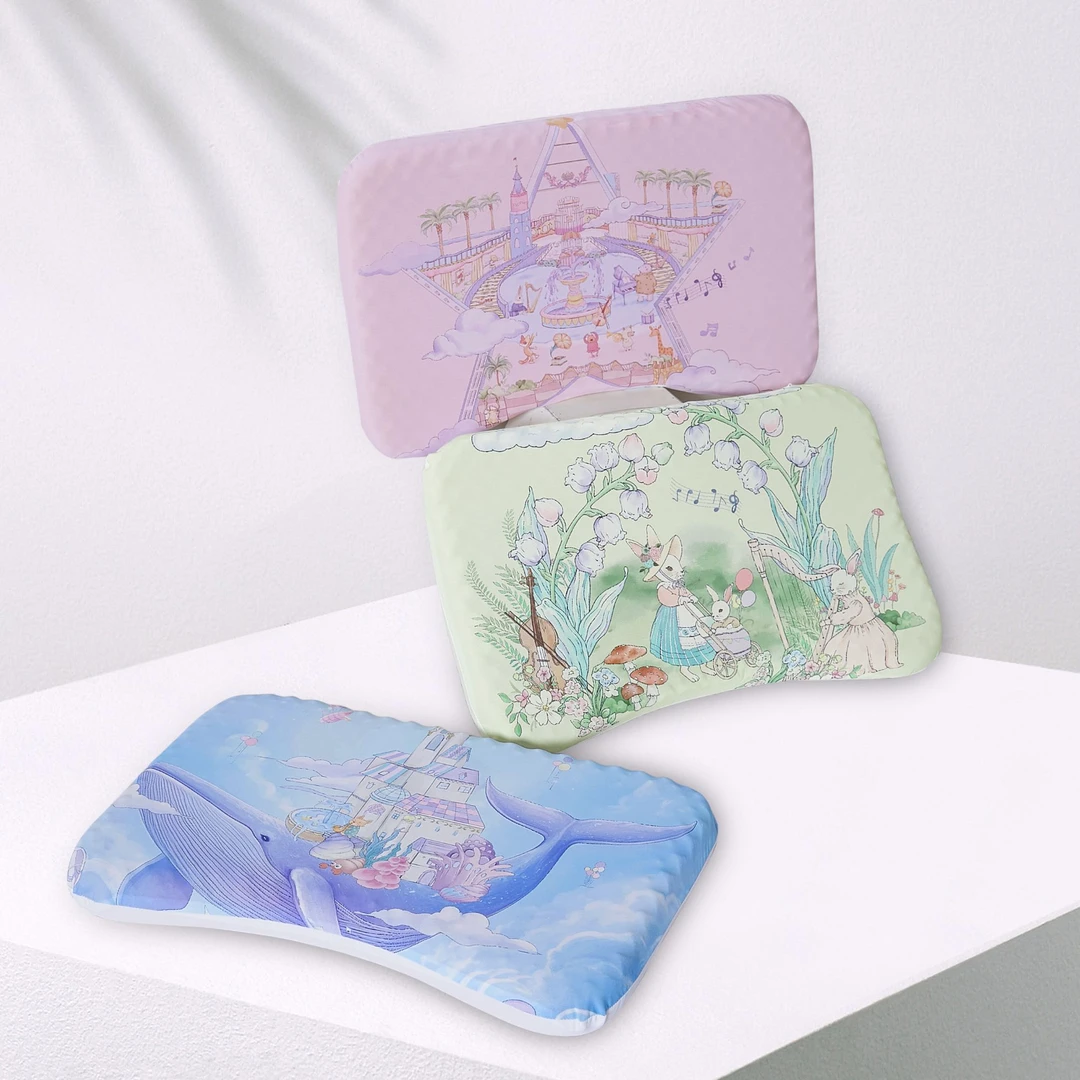 硅胶枕透气新生儿冰丝可爱睡枕带手绘风枕套枕头枕芯