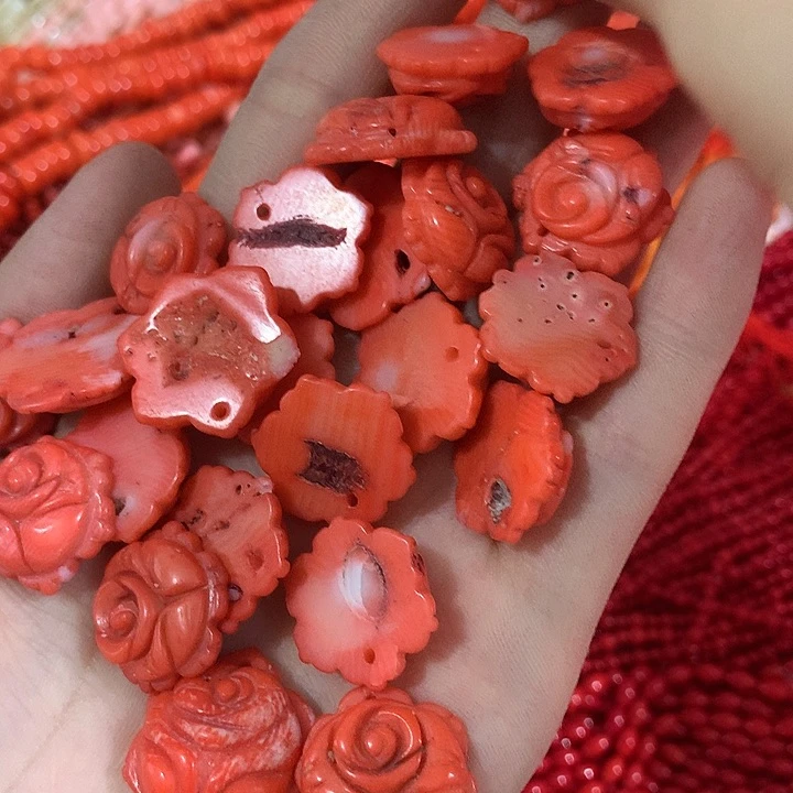 2个橘色雕刻花大号