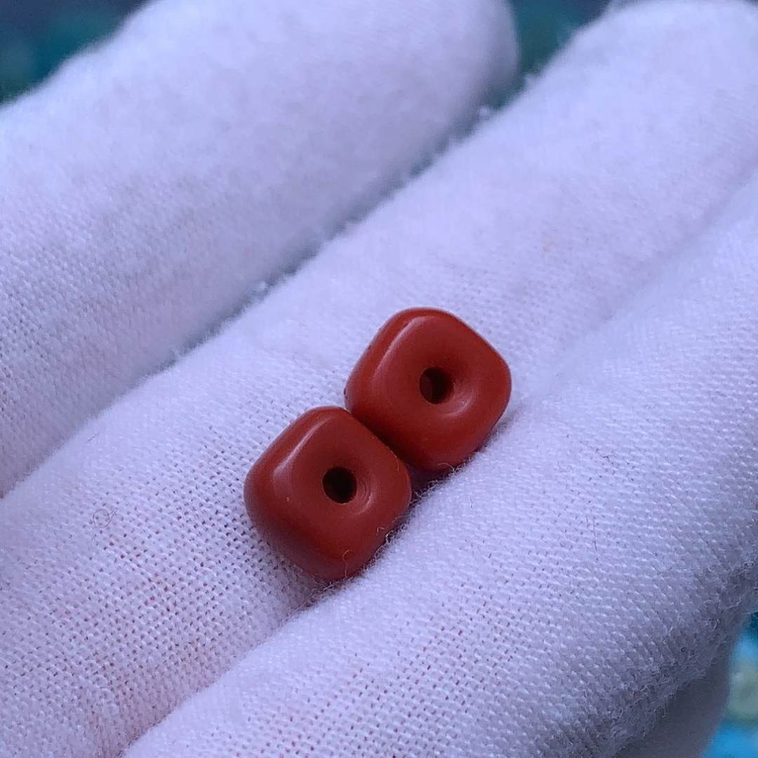 南红玛瑙未镶嵌珠宝奇石