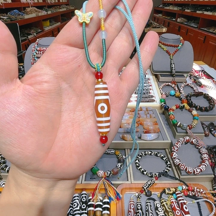 未镶嵌玛瑙/玉髓珠宝奇石