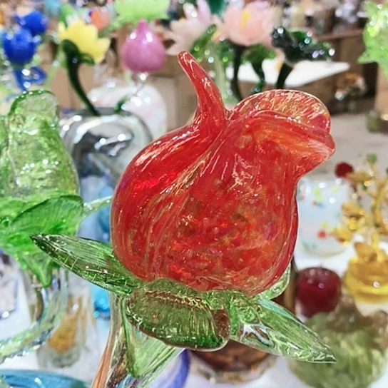 琉璃花瓶高45厘米来9厘米