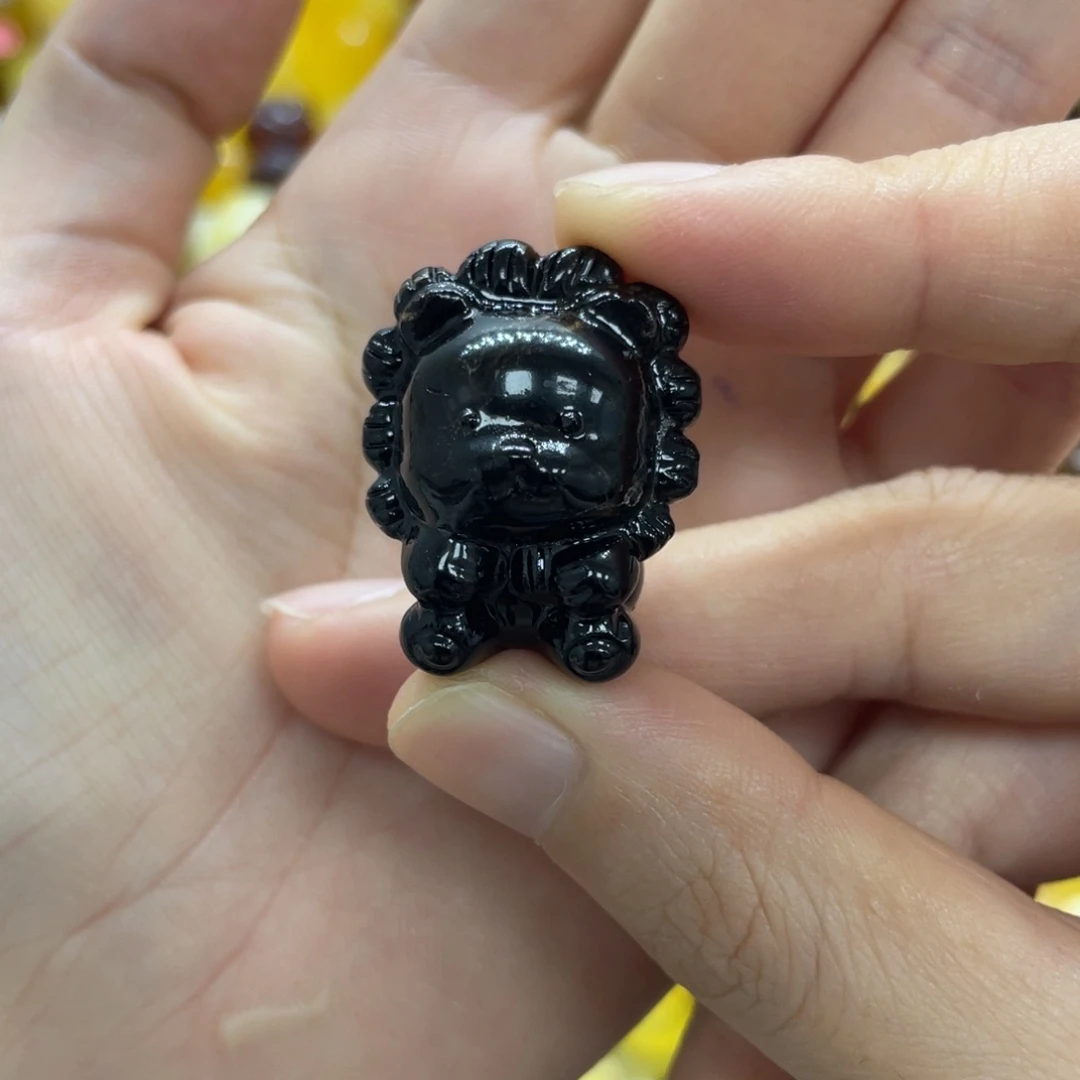 琥珀未镶嵌裸石天然琥珀 狮子熊
