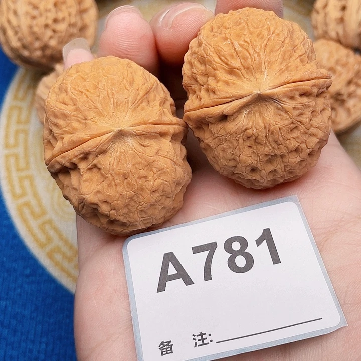 吊坠文玩核桃核桃