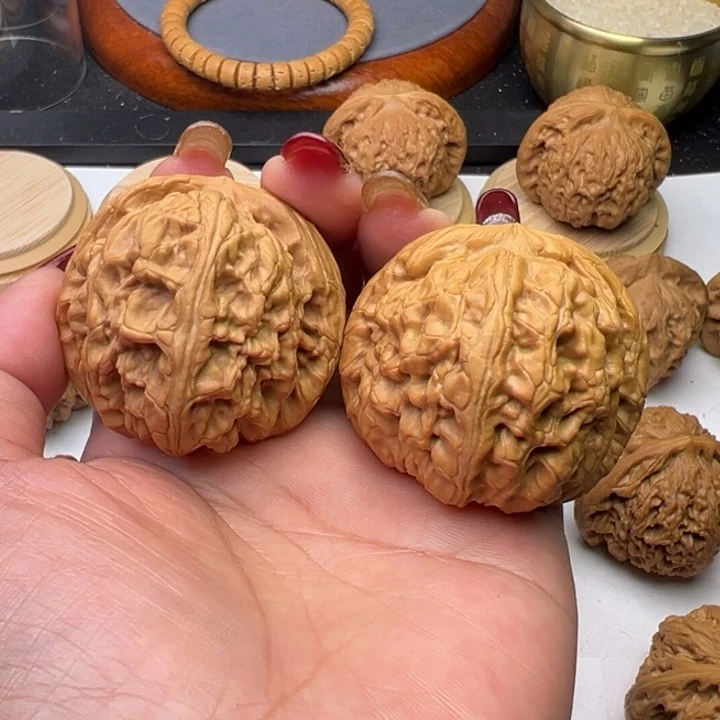 文玩核桃把件芳芳44+红锦鲤