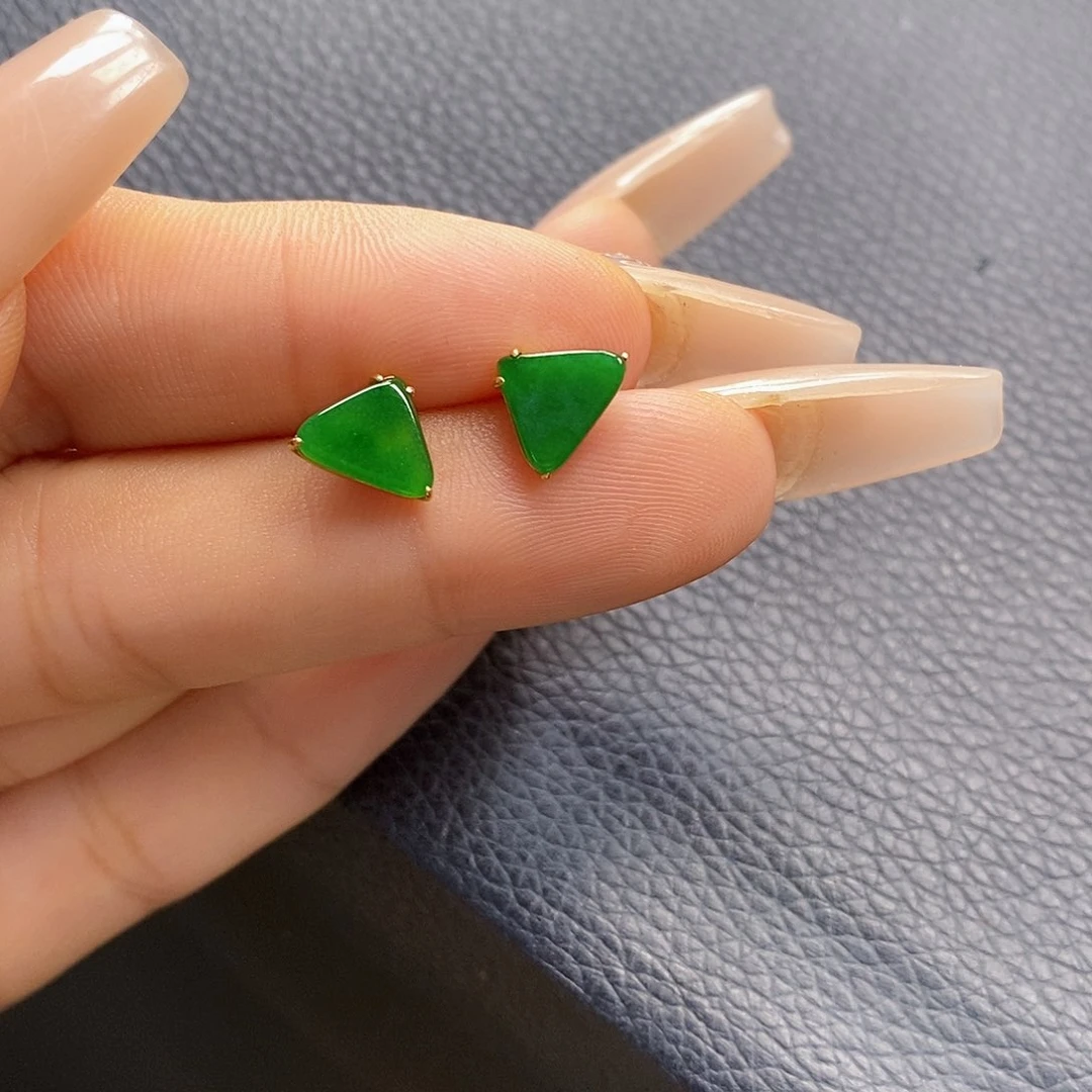 翡翠18K金镶嵌颈饰翡翠