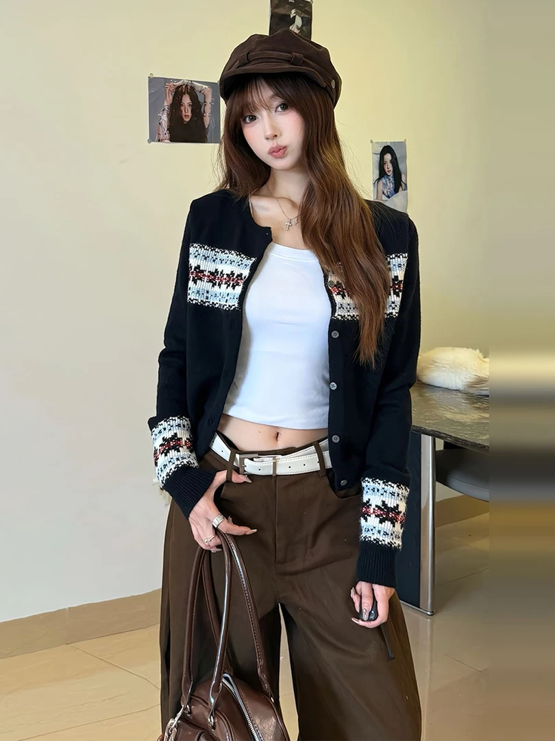 复古黑色提花费尔岛长袖针织开衫女秋冬季设计感显瘦百搭减龄外套