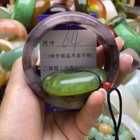 未镶嵌手镯石英质玉