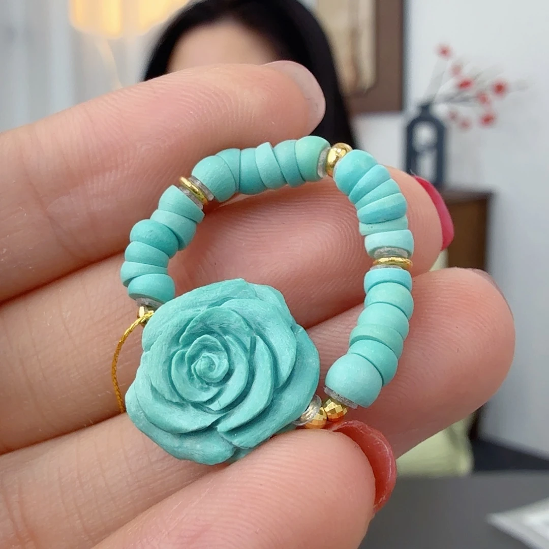 绿松石18K金镶嵌挂件