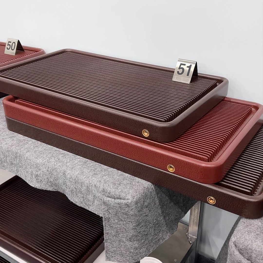 茶**人70405小车2号直边